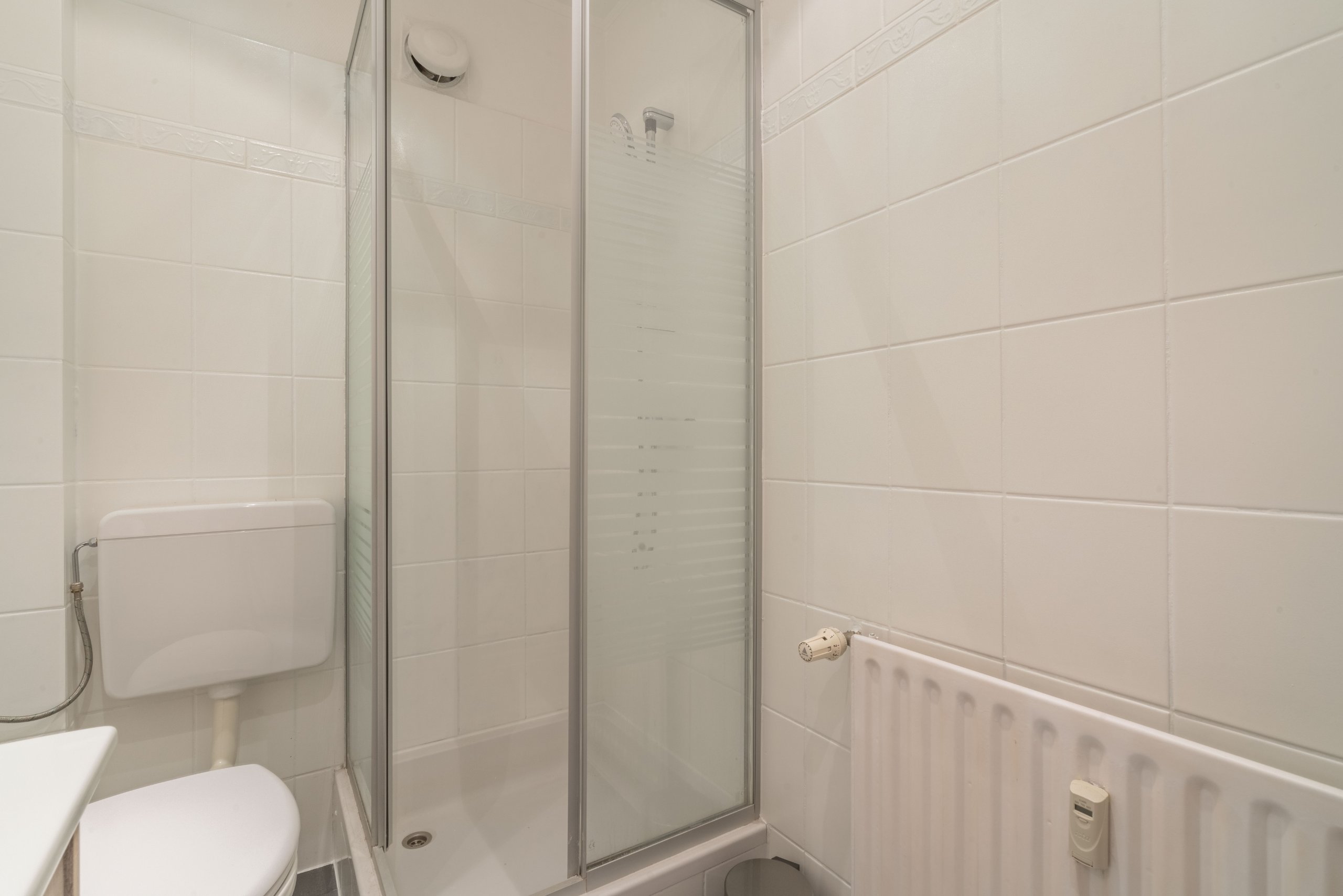 Möbliertes Studio mit Keller – Luxemburg-Stadt — 10 / 10
