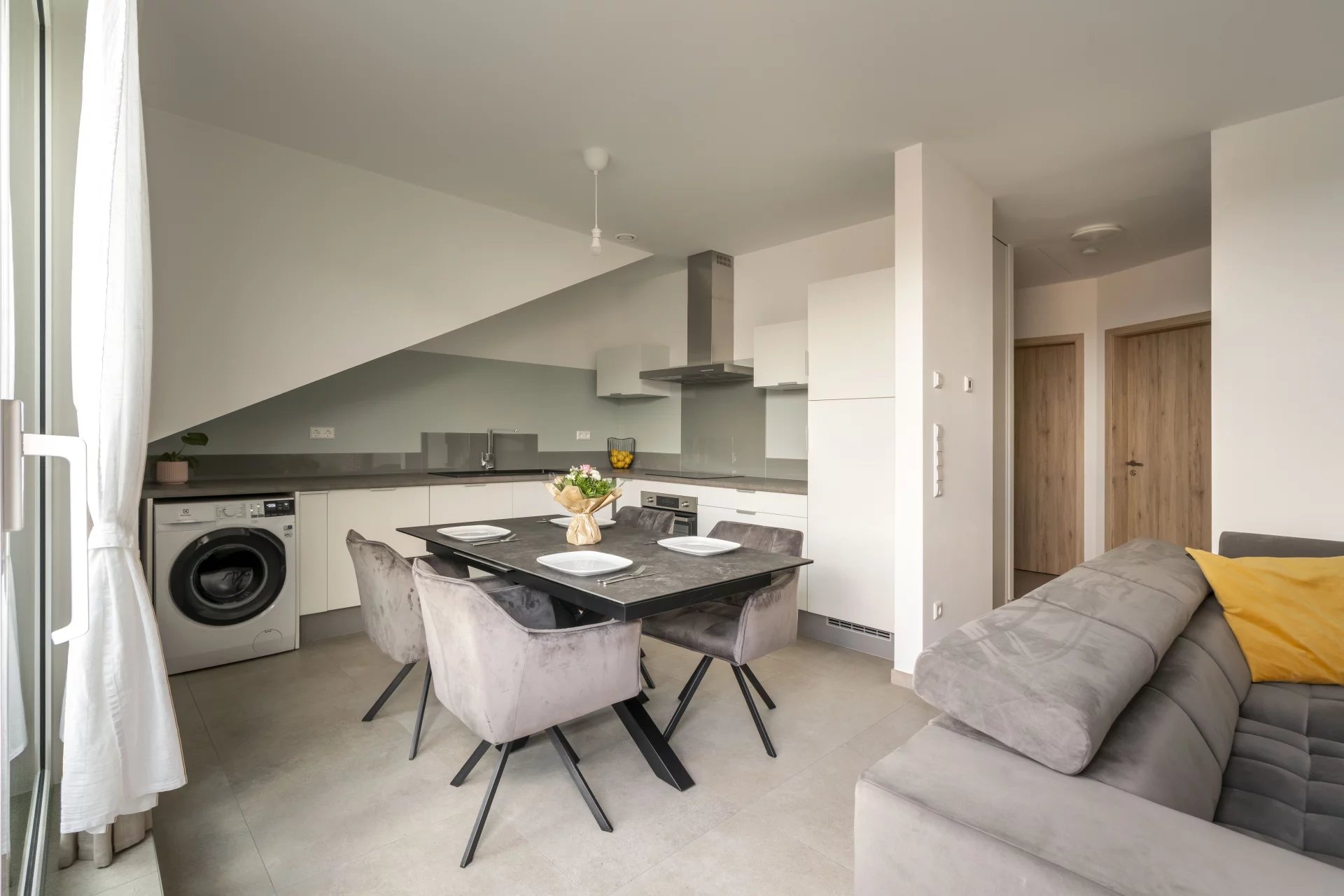 2-bedroom apartment with balcony — Dudelange — 6 / 10