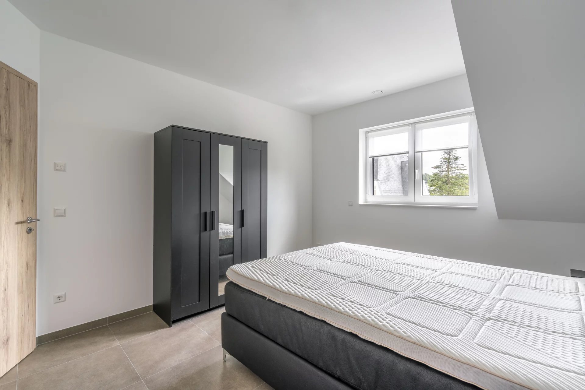 2-bedroom apartment with balcony — Dudelange — 10 / 10