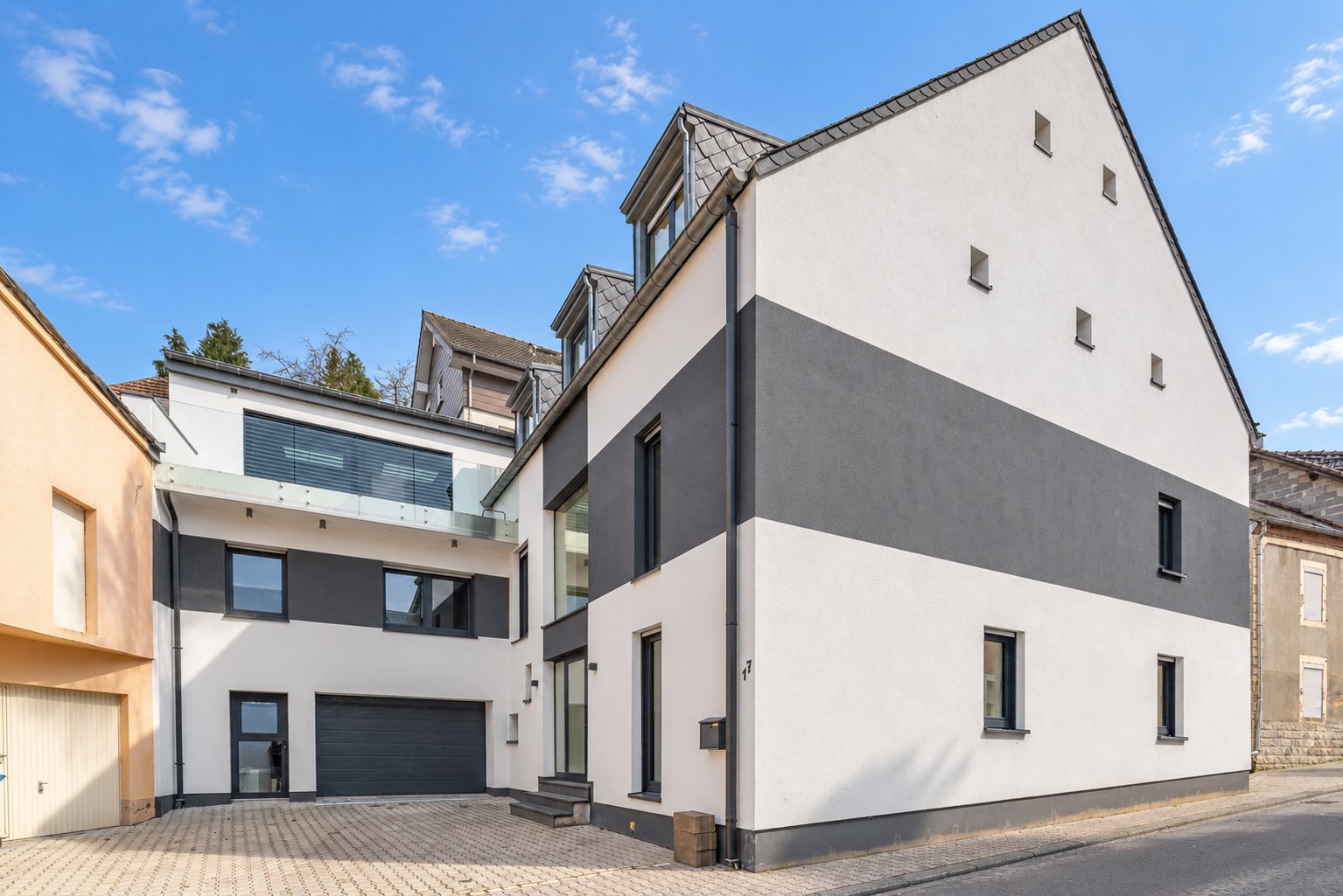 2-bedroom apartment with fireplace — Bissen — 10 / 10