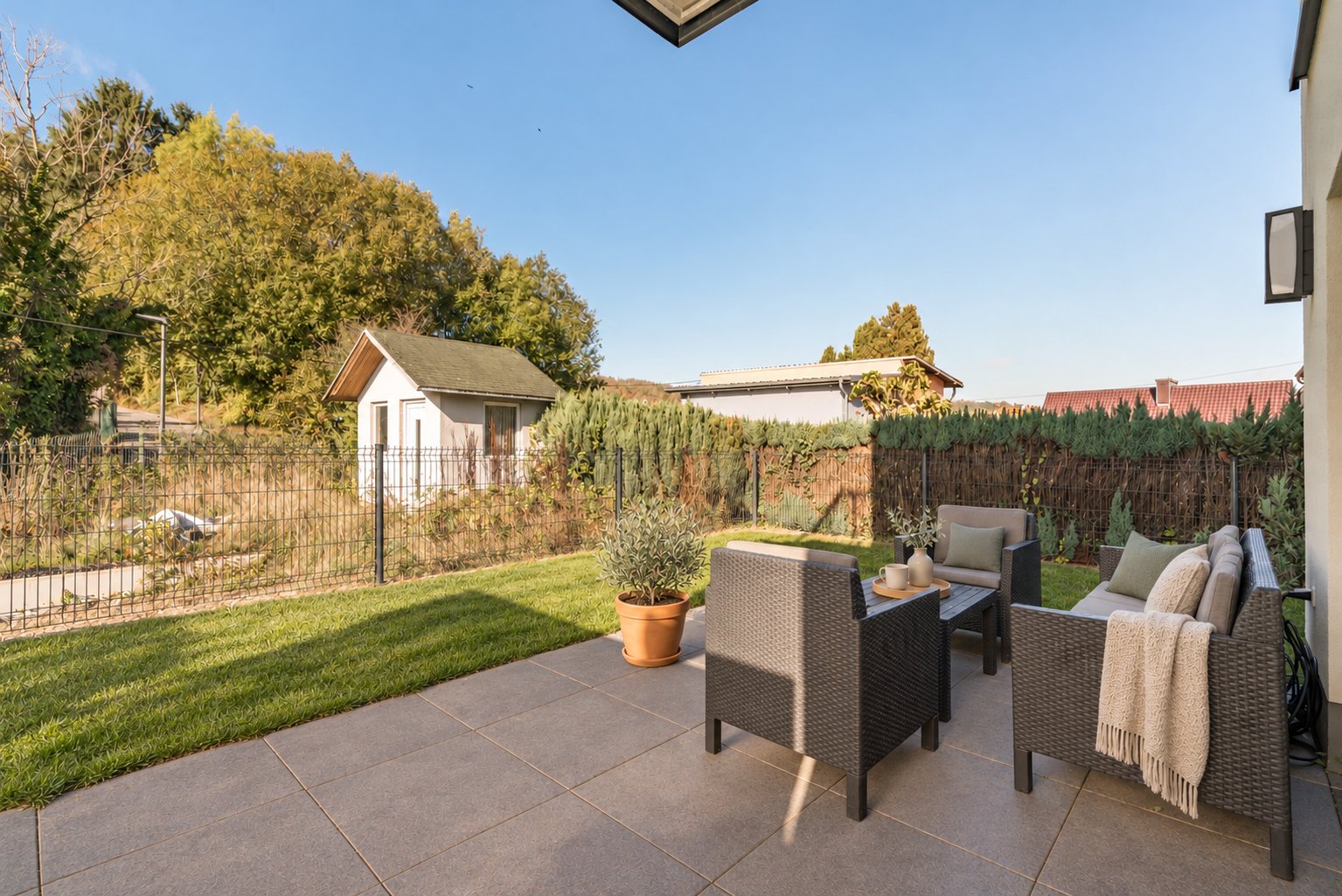 2-Zimmer-Wohnung, Terrasse, Garten – Niederkorn — 3 / 12