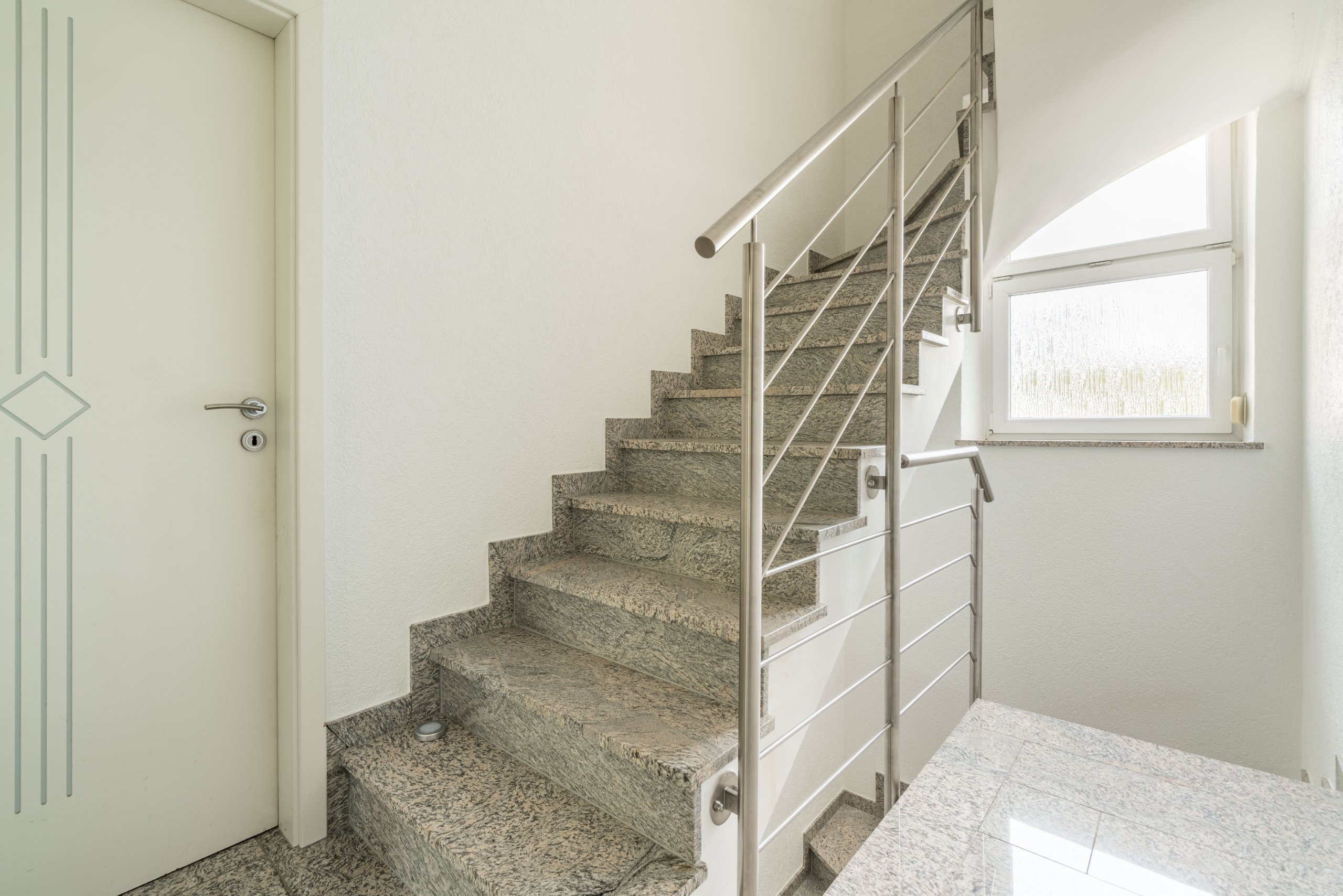 Maison familiale 6 chambres avec jardin et terrasse à vendre à Pétange — 7 / 18