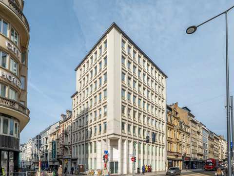 Bureaux lumineux meublés - 137 m² - Dernier étage - Luxembourg Gare